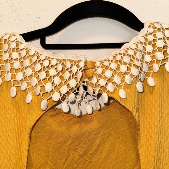 NWT free people women’s mustard yellow boho open back mini dress M fall crochet - Picture 9 of 11
